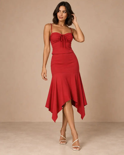 Conjunto Cashia Elba vino tinto talla M, top de tirantes con lazada y falda midi de bajo irregula