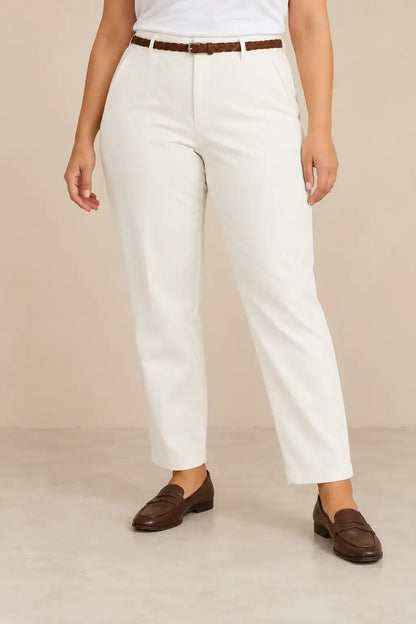 Pantalón de mujer recto con bajo vuelto, diseño elegante y cómodo de Cashia Crest, ideal para distintas ocasiones.
