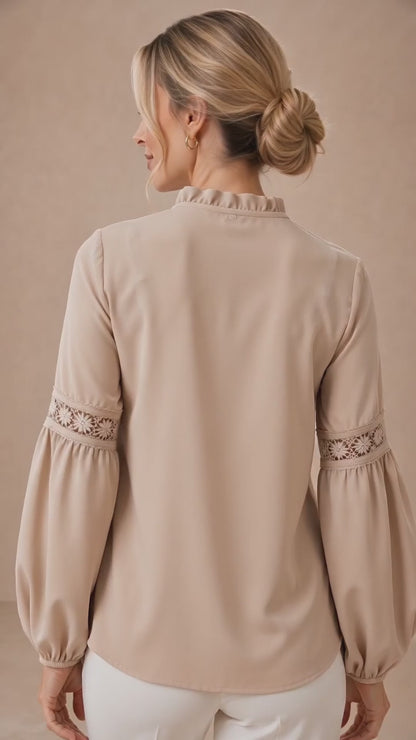 Blusa de mujer con encaje y mangas abullonadas Cashia Olivia