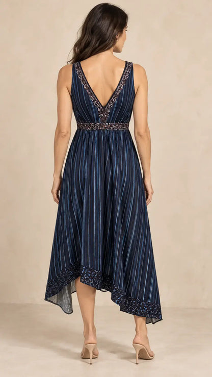 Vestido Cashia León azul marino en talla S, vista completa de espalda.